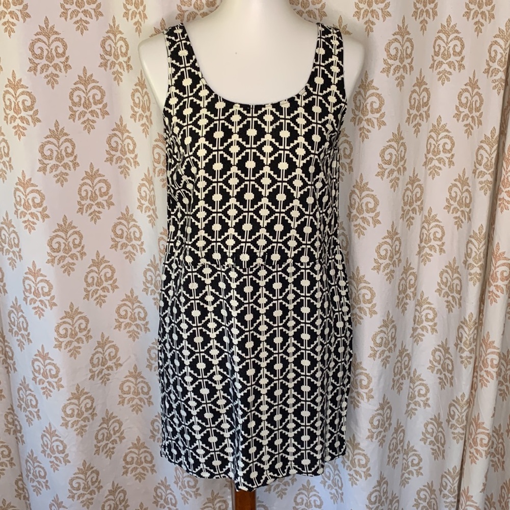Mimi Chica shift dress with pockets needs new drawstring M